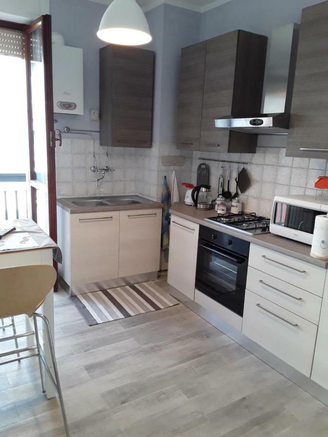Bilocale Centro Biella Apartment Ngoại thất bức ảnh