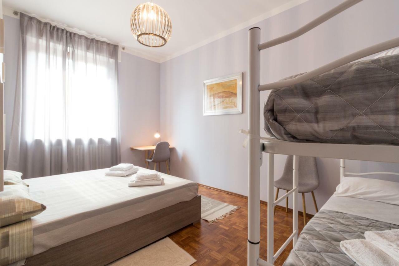 Bilocale Centro Biella Apartment Ngoại thất bức ảnh